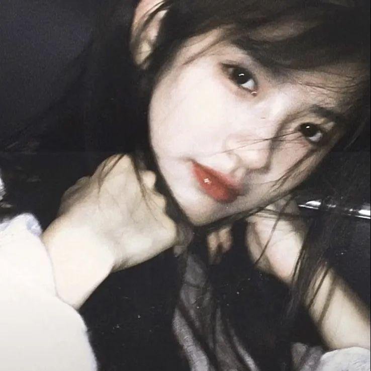 霍总，那对龙凤胎长得和你好像